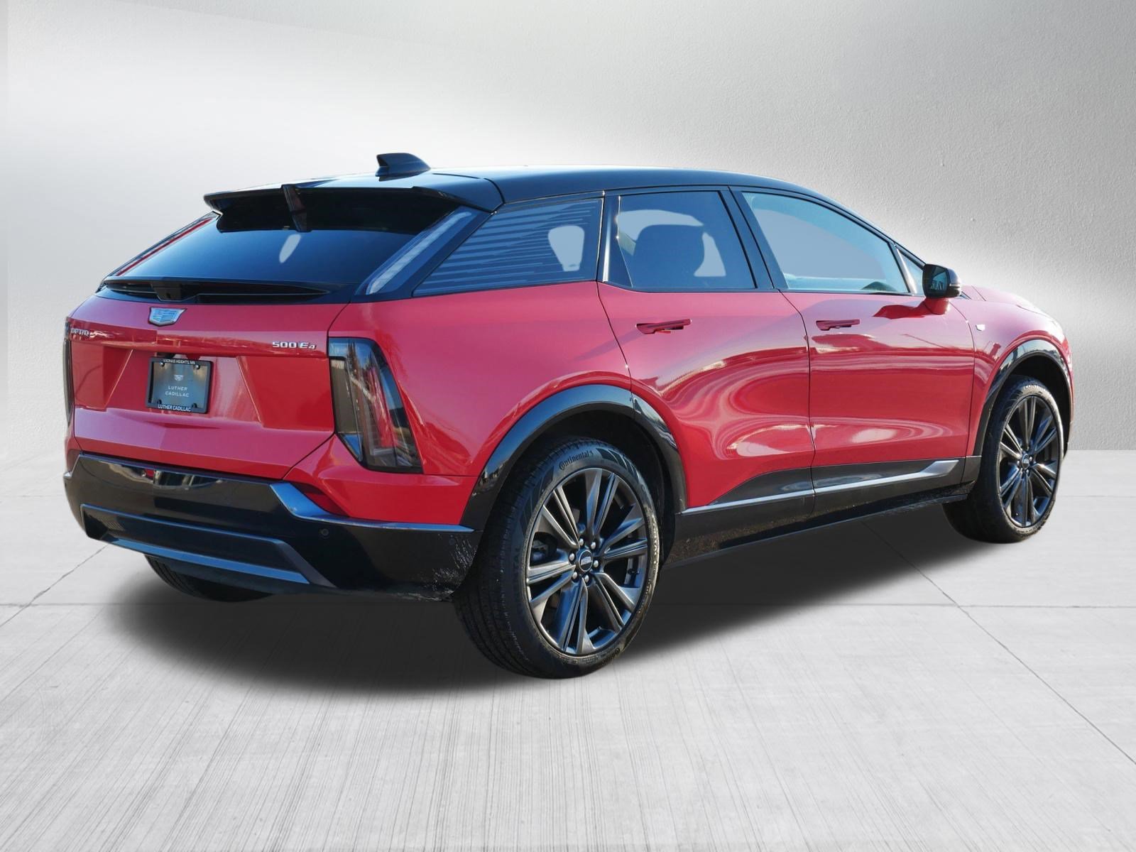 Used 2025 Cadillac Optiq Sport 2 w/ LPO, Floor Liner Package image 5