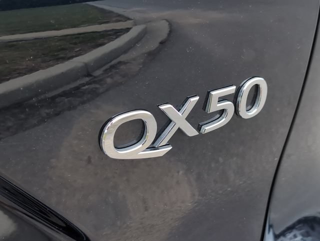 Used 2024 INFINITI QX50 Luxe FWD image 5
