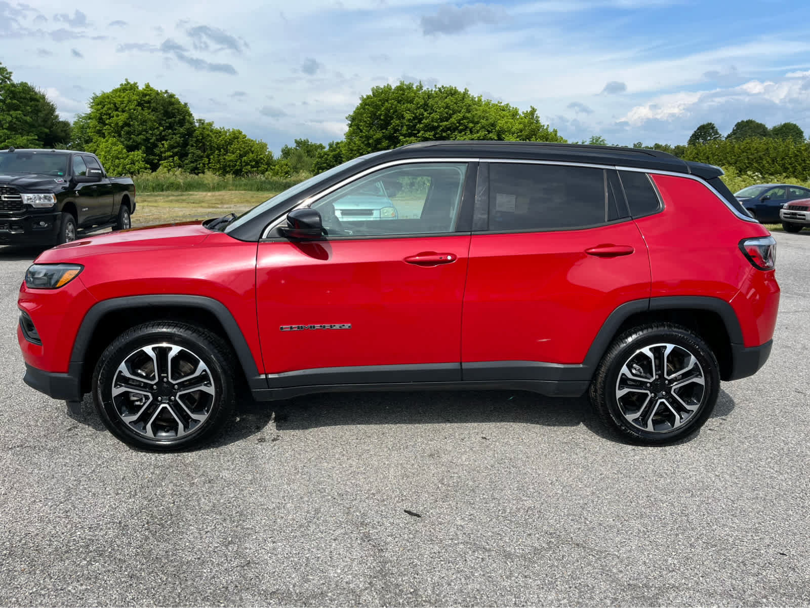 Used 2024 Jeep Compass Limited AWD/4WD image 6