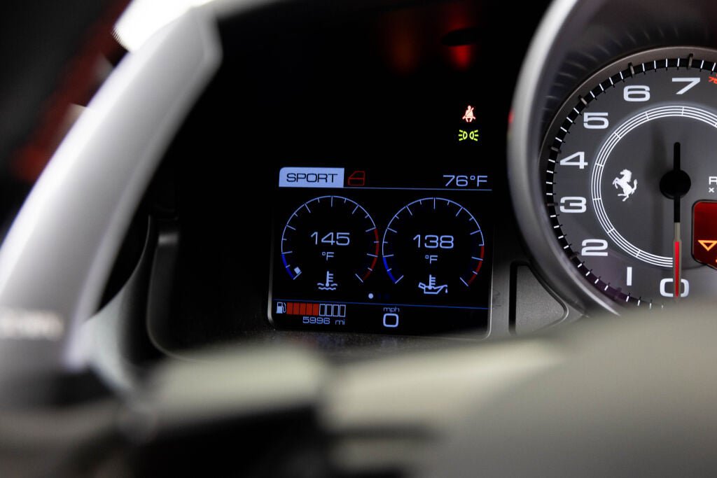 Certified 2019 Ferrari GTC4Lusso T RWD image 44