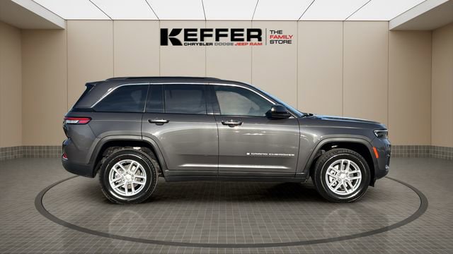 New 2026 Jeep Grand Cherokee Laredo X AWD/4WD image 6