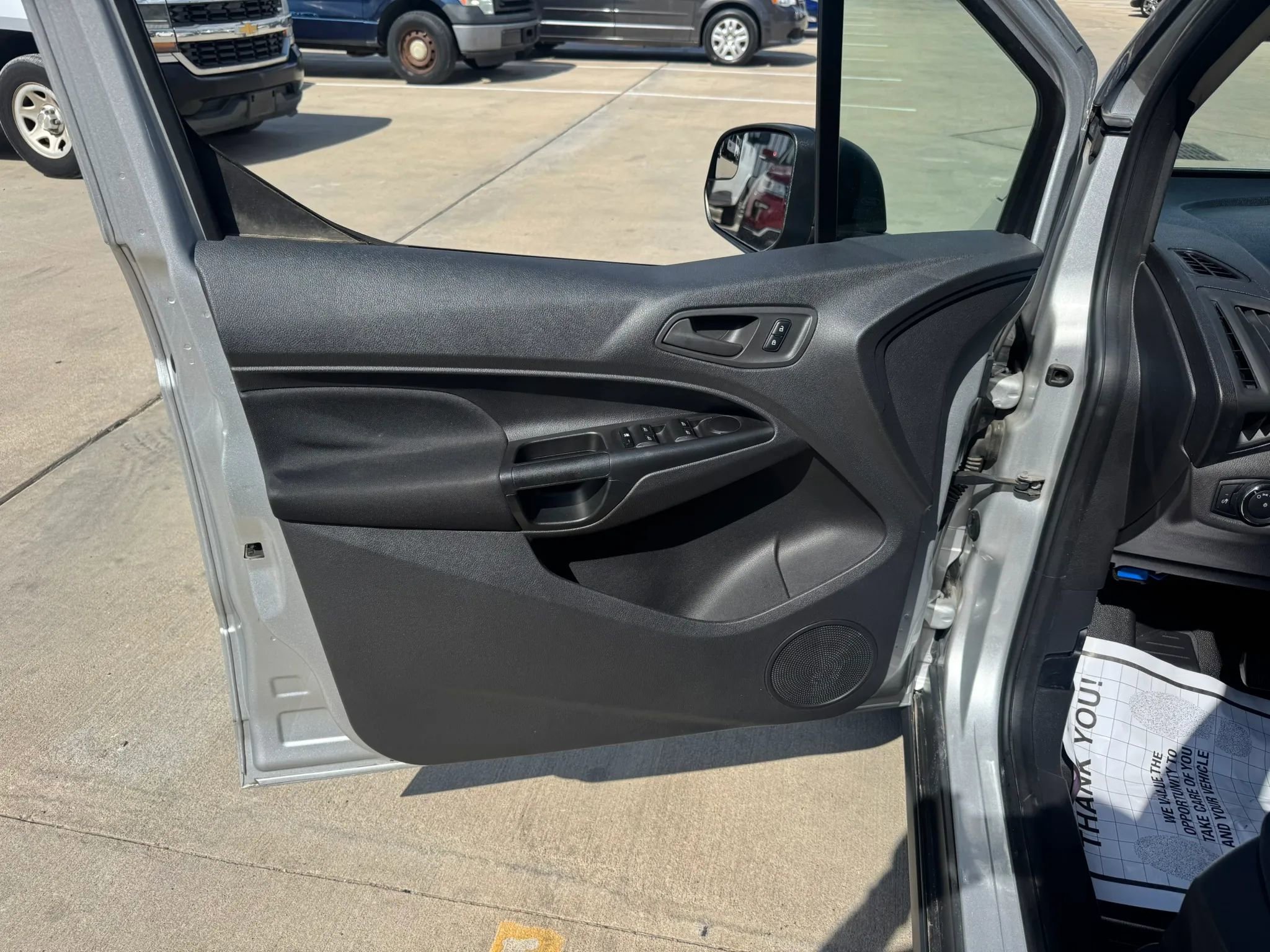 Used 2017 Ford Transit Connect XL FWD image 21