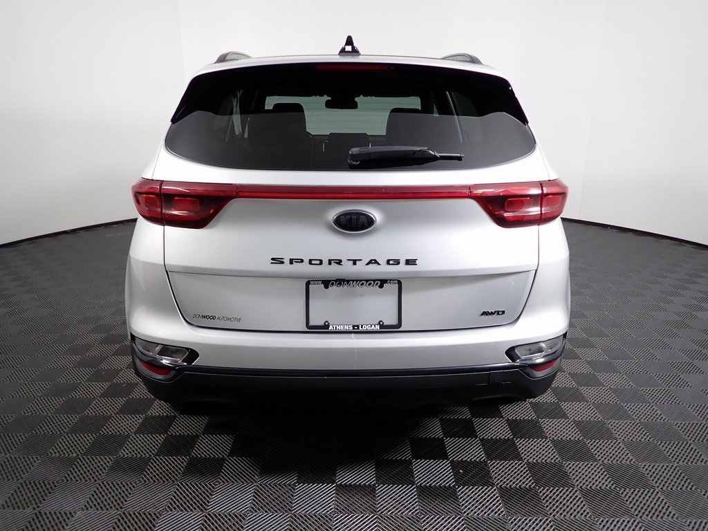 Used 2021 Kia Sportage S image 13