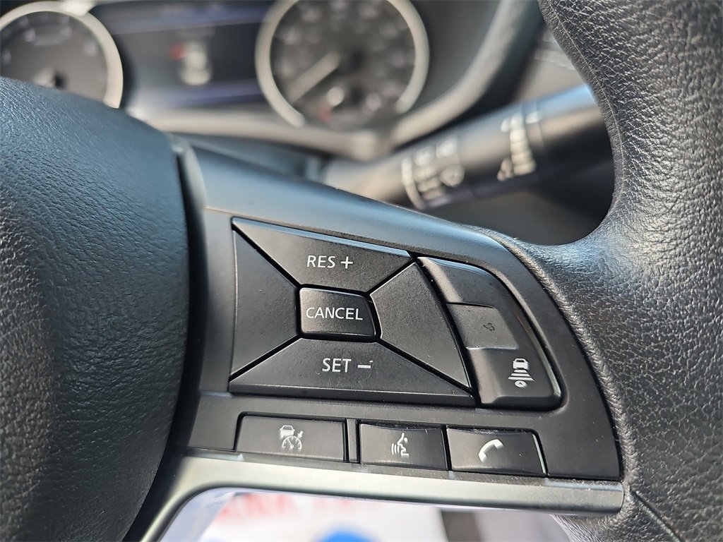 Used 2024 Nissan Sentra SV image 17