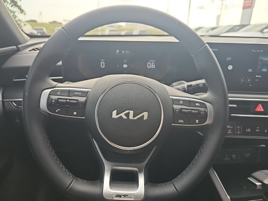 Used 2025 Kia K5 GT-Line FWD image 30