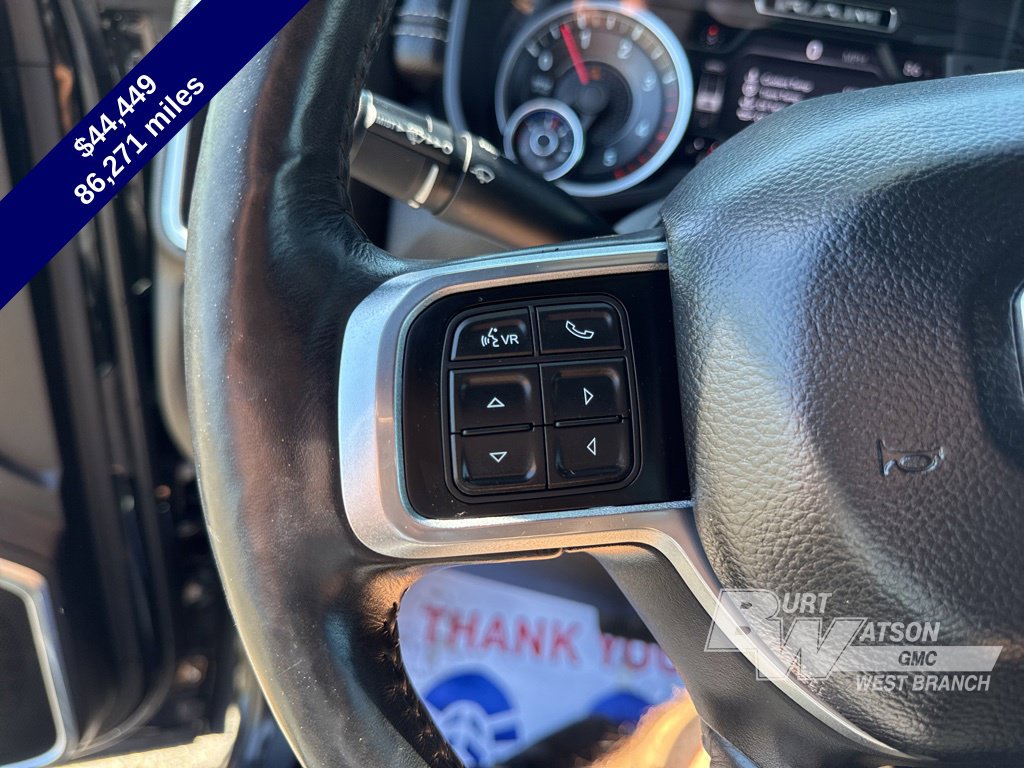 Used 2019 RAM 2500 Laramie w/ Black Appearance Package AWD/4WD image 27