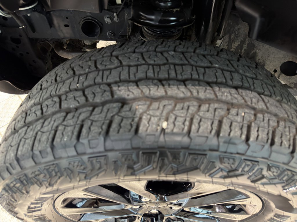 Used 2021 Jeep Wrangler Unlimited Sahara w/ Cold Weather Group image 10