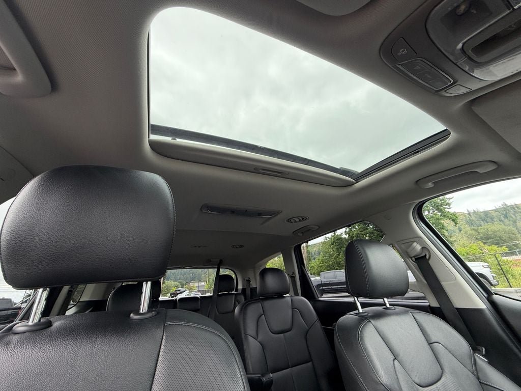 Used 2021 Kia Telluride EX w/ EX Premium Package AWD/4WD image 27