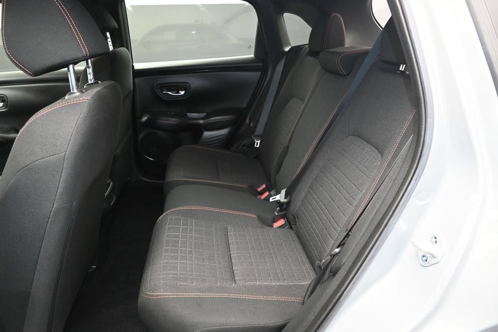 Certified 2025 Honda HR-V Sport image 12