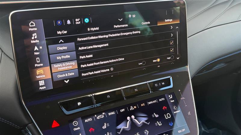 Used 2023 Maserati Grecale Modena AWD/4WD image 37