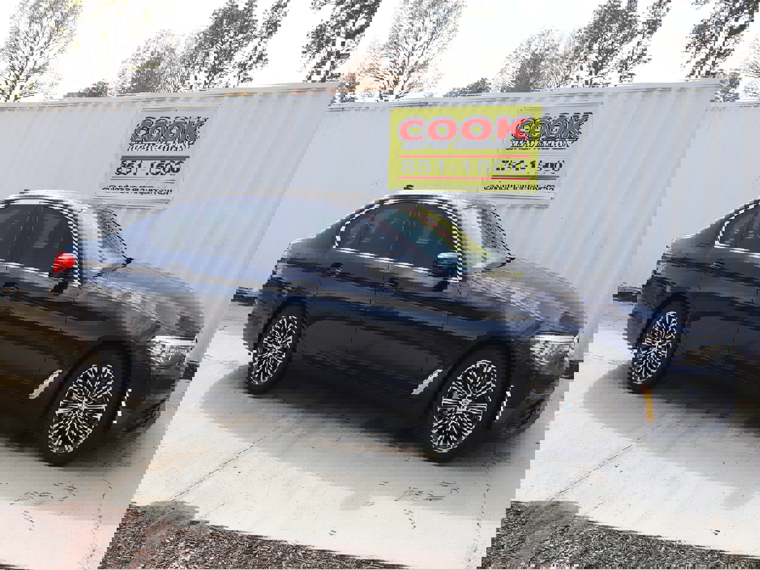 Used 2019 BMW 530i w/ Convenience Package image 5