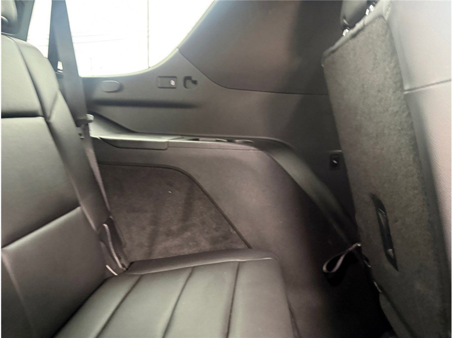Used 2021 Cadillac Escalade Luxury AWD/4WD image 36