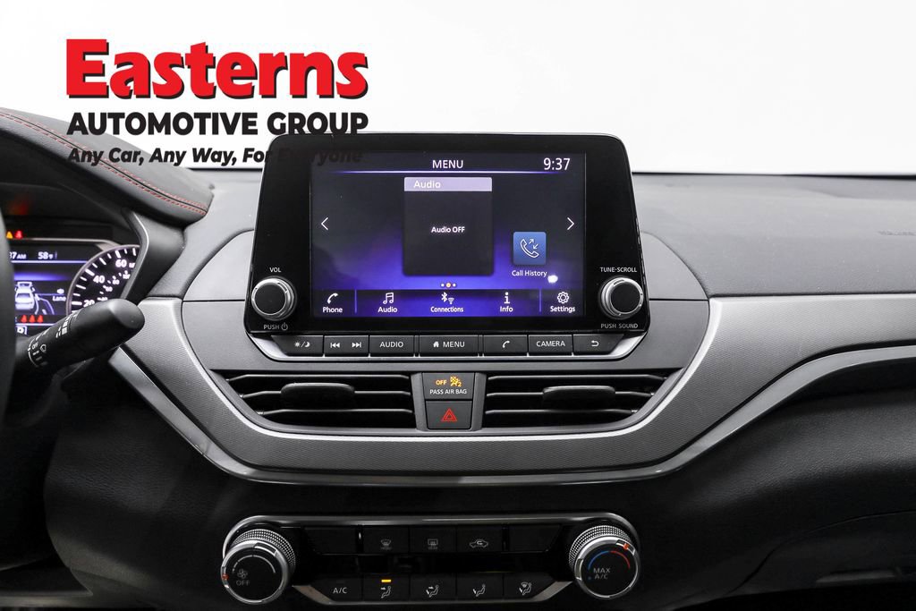 Used 2023 Nissan Altima 2.5 SR image 12