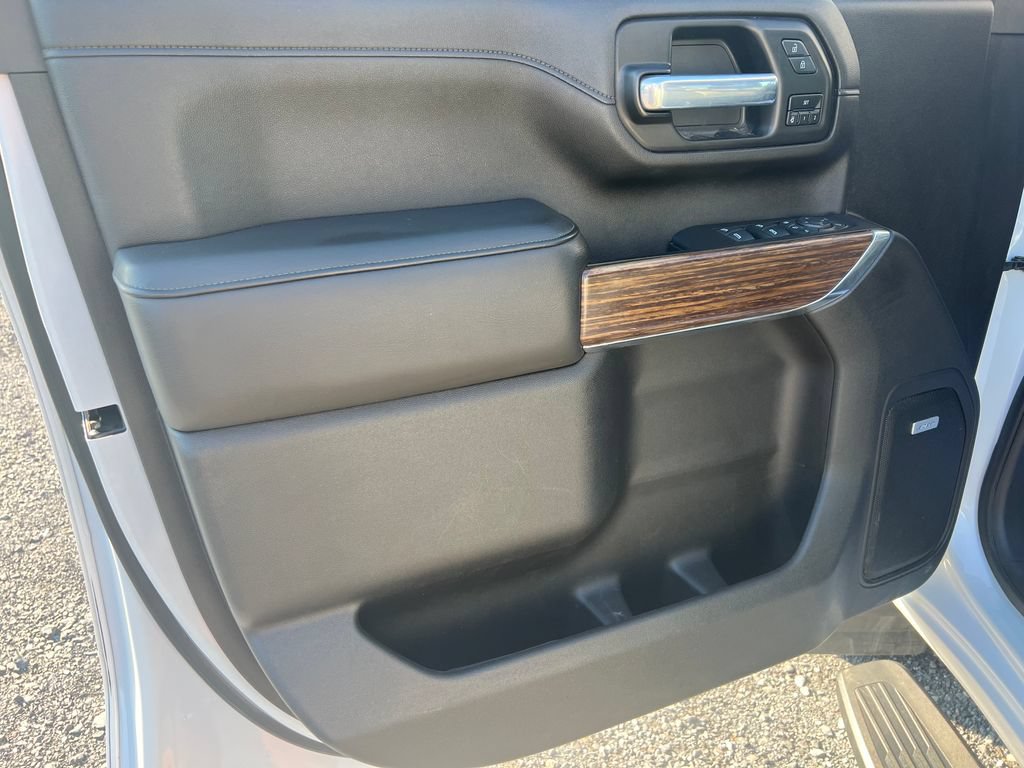 Used 2021 Chevrolet Silverado 3500 High Country w/ Snow Plow Prep/Camper Package AWD/4WD image 26