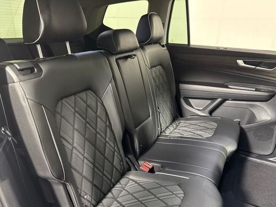 New 2026 Volkswagen Atlas SEL Premium R-Line AWD/4WD image 16