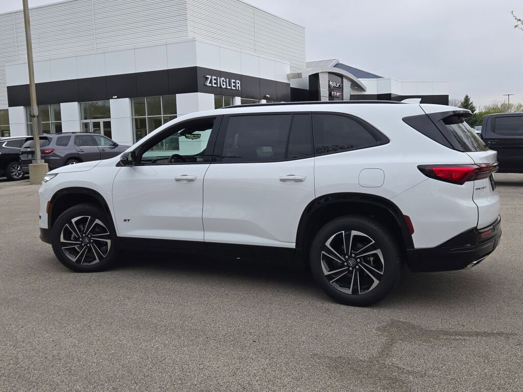 New 2026 Buick Enclave Sport Touring w/ Power Package FWD image 13
