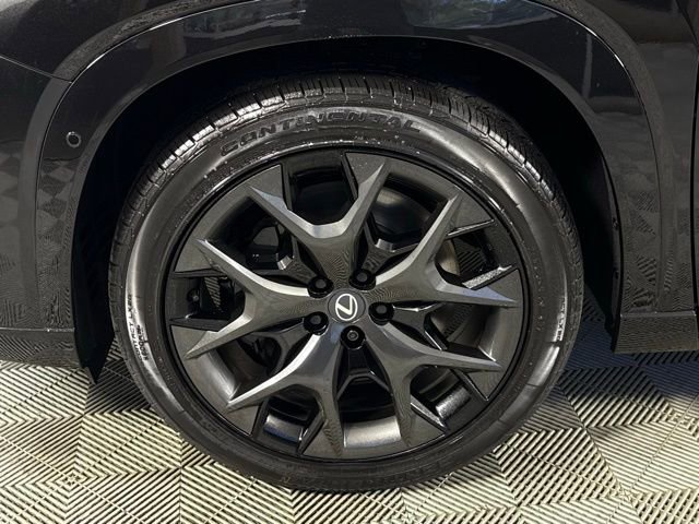 New 2026 Lexus TX 500h AWD image 9