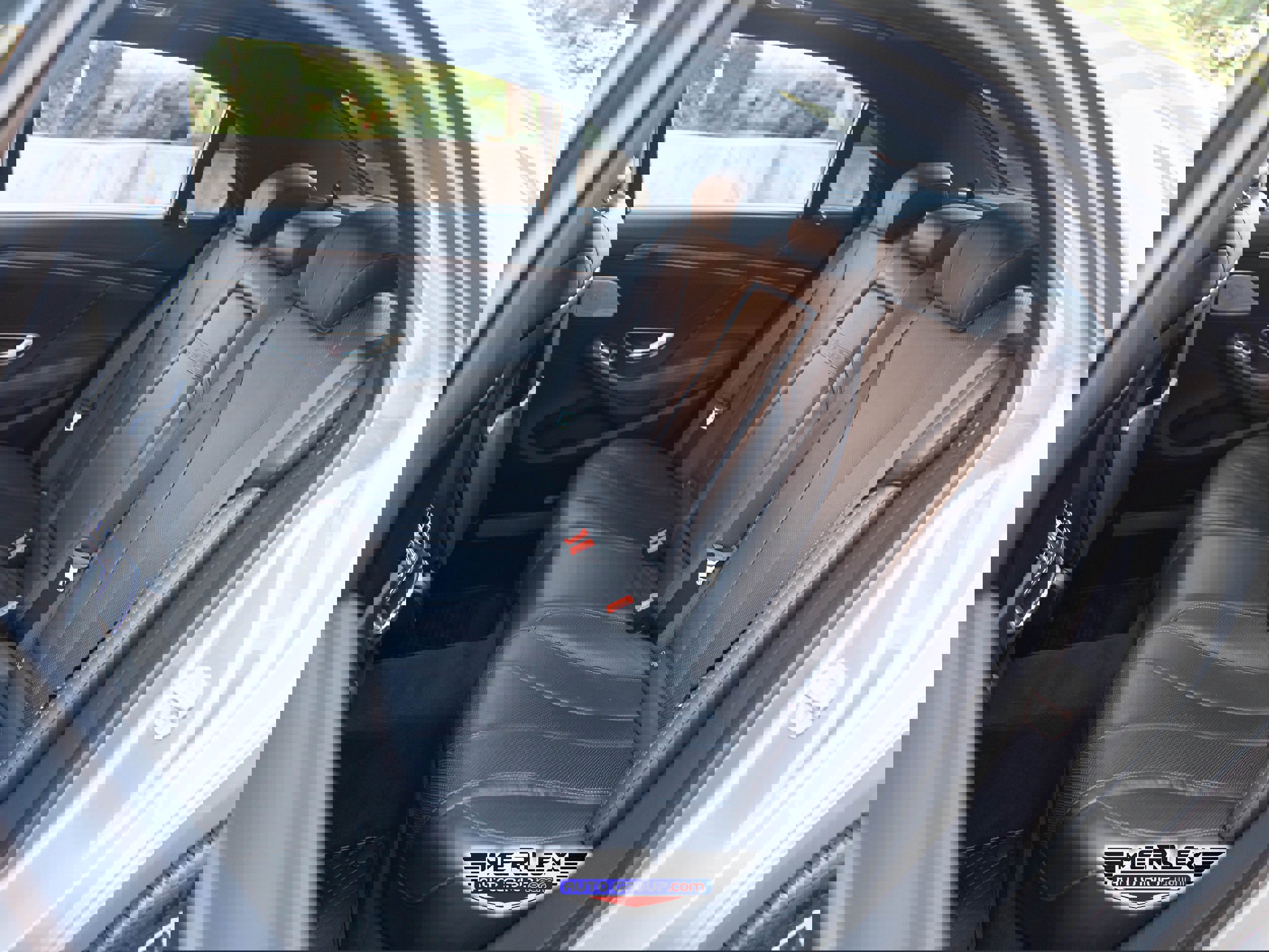 Used 2015 Mercedes-Benz S 550 4MATIC Sedan image 20