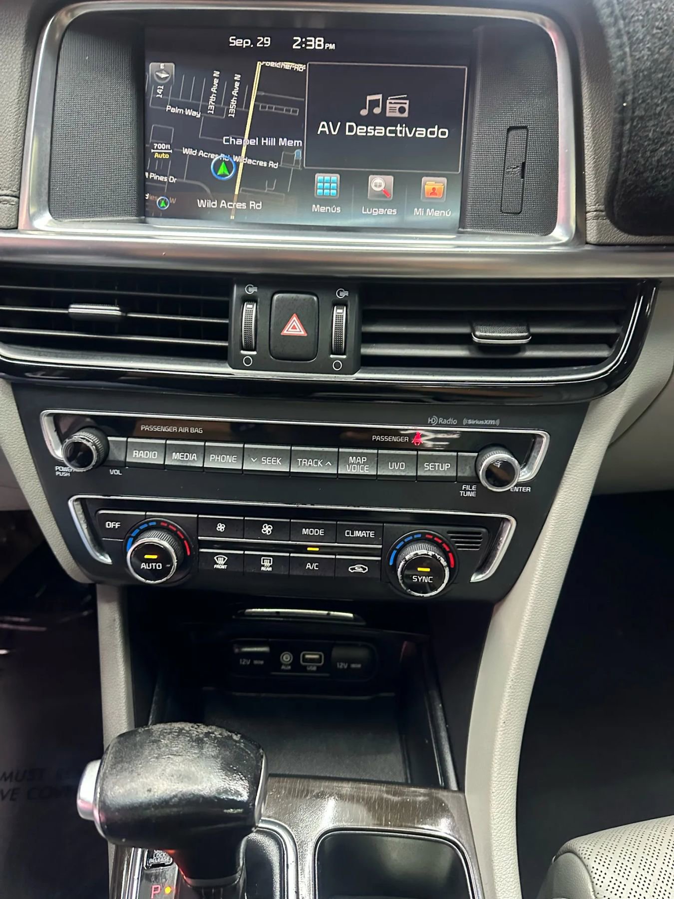 Used 2016 Kia Optima EX w/ Premium Package image 17