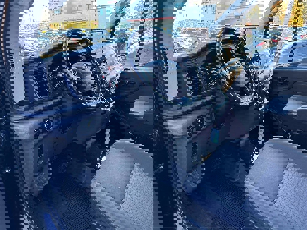 Used 2022 Ford Transit 250 image 14