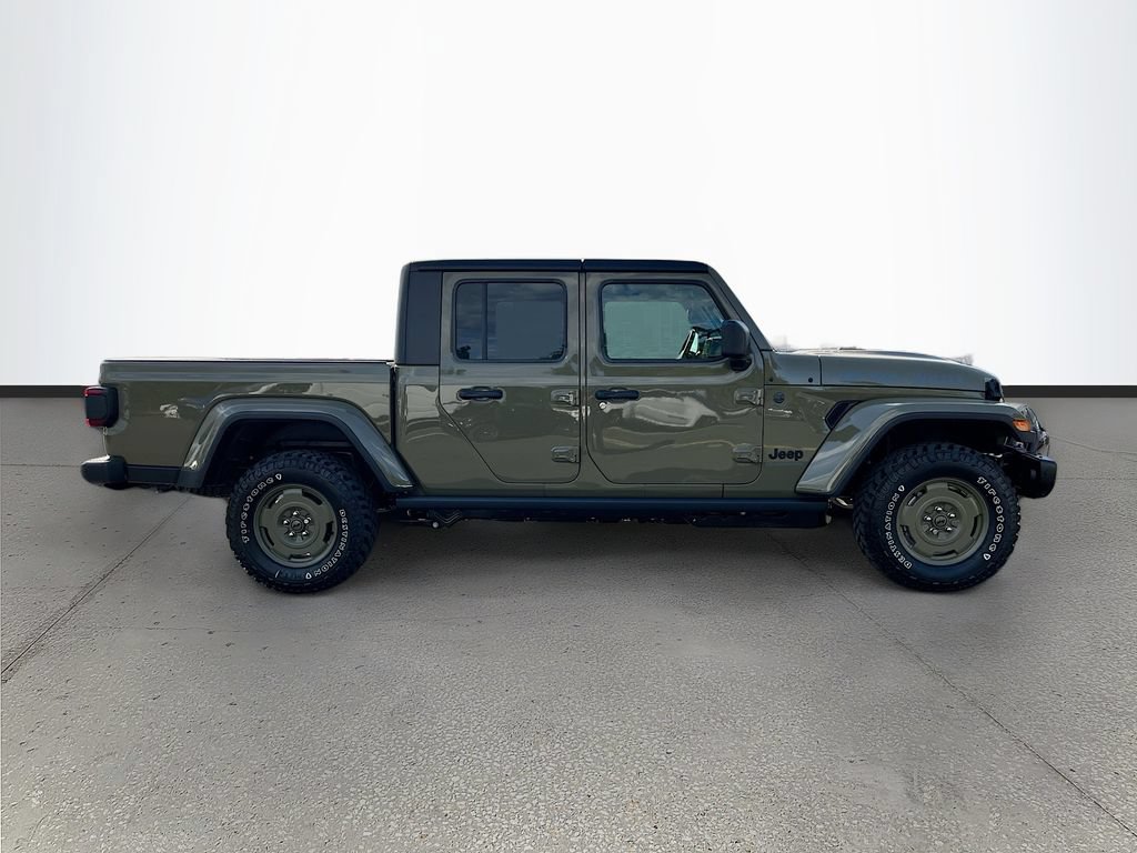 New 2026 Jeep Gladiator Willys AWD/4WD image 8
