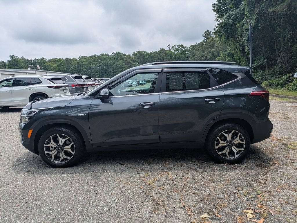 Used 2023 Kia Seltos EX AWD/4WD image 7