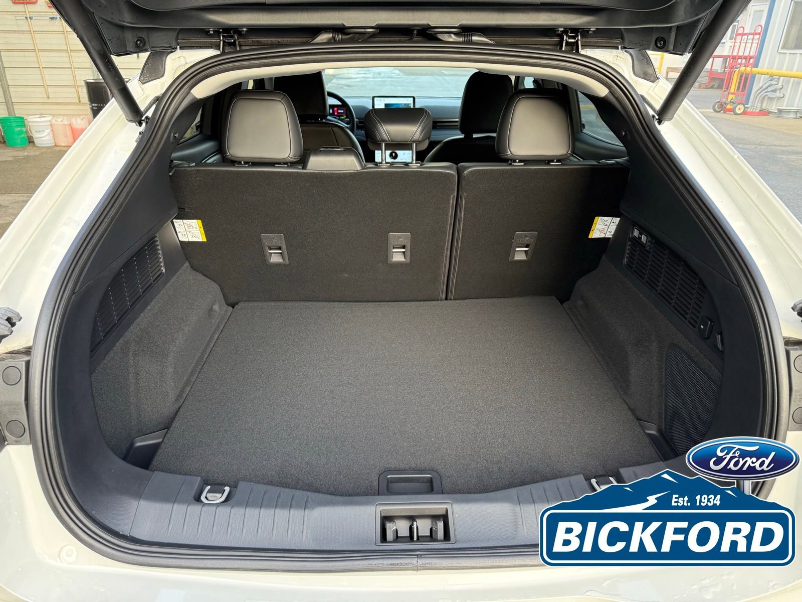 New 2025 Ford Mustang Mach-E Premium image 7