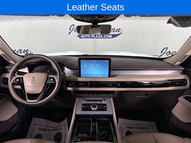 Used 2023 Lincoln Aviator AWD w/ Premium Package image 9