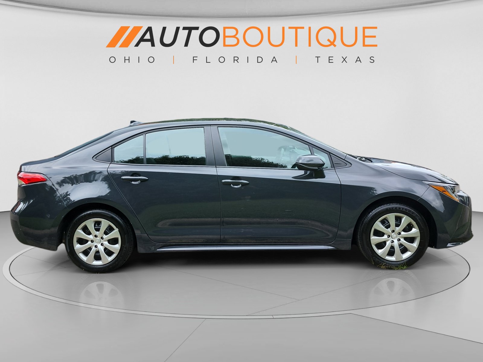 Used 2026 Toyota Corolla LE FWD image 10