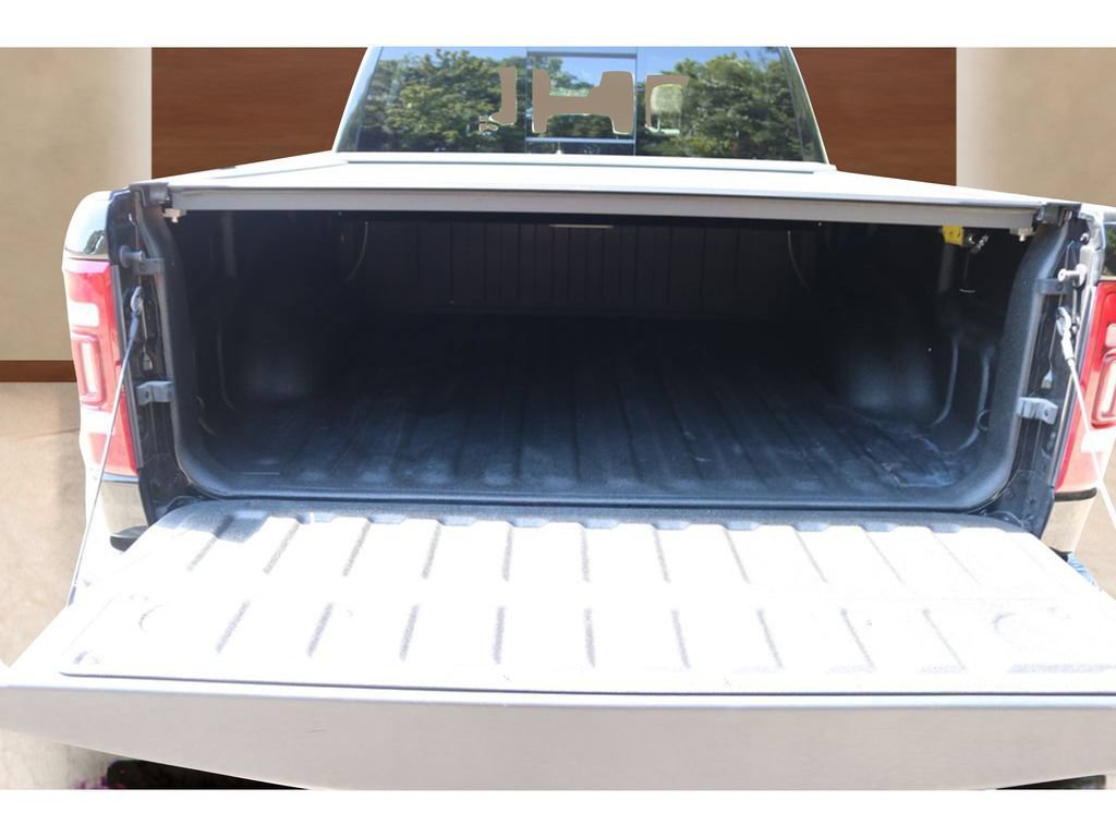 Used 2022 RAM 1500 Limited AWD/4WD image 10