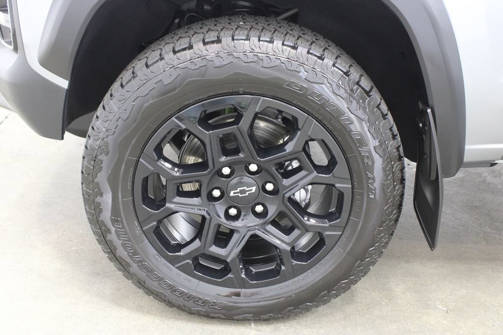 Used 2026 Chevrolet Colorado Trail Boss AWD/4WD image 31