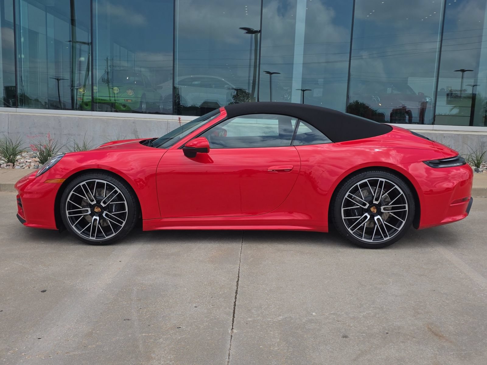 New 2026 Porsche 911 Carrera RWD image 2