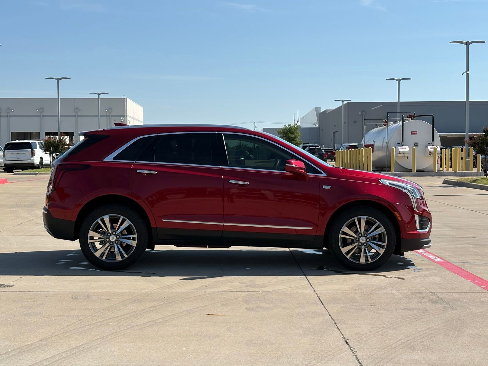 Used 2021 Cadillac XT5 Premium Luxury FWD image 8