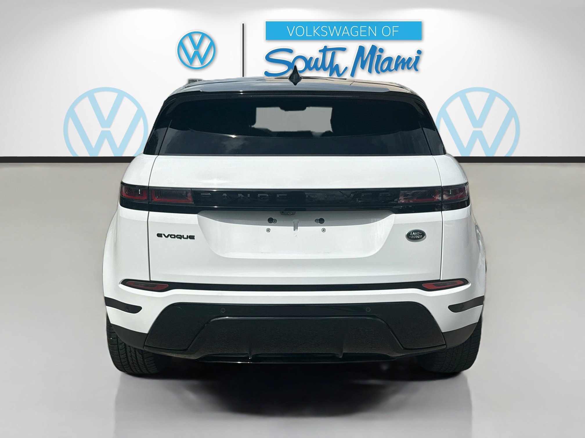 Used 2023 Land Rover Range Rover Evoque S AWD/4WD image 6