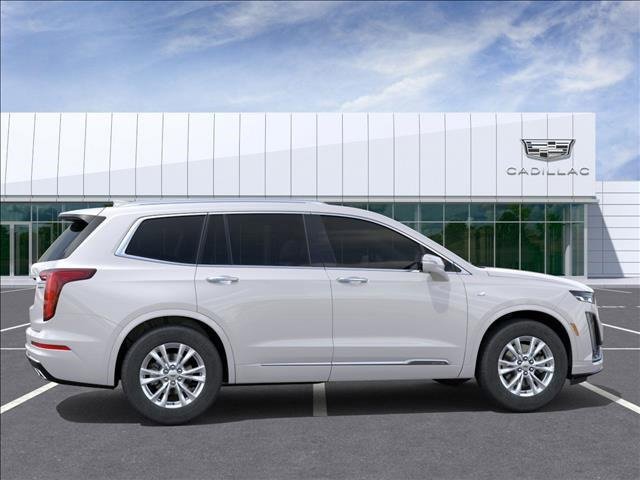 New 2025 Cadillac XT6 Luxury image 5