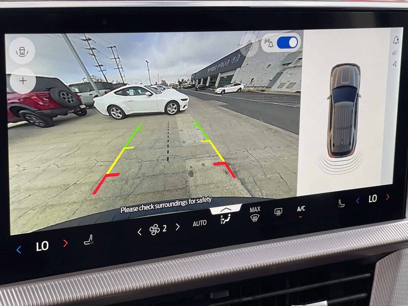 New 2026 Ford Explorer Active RWD image 20