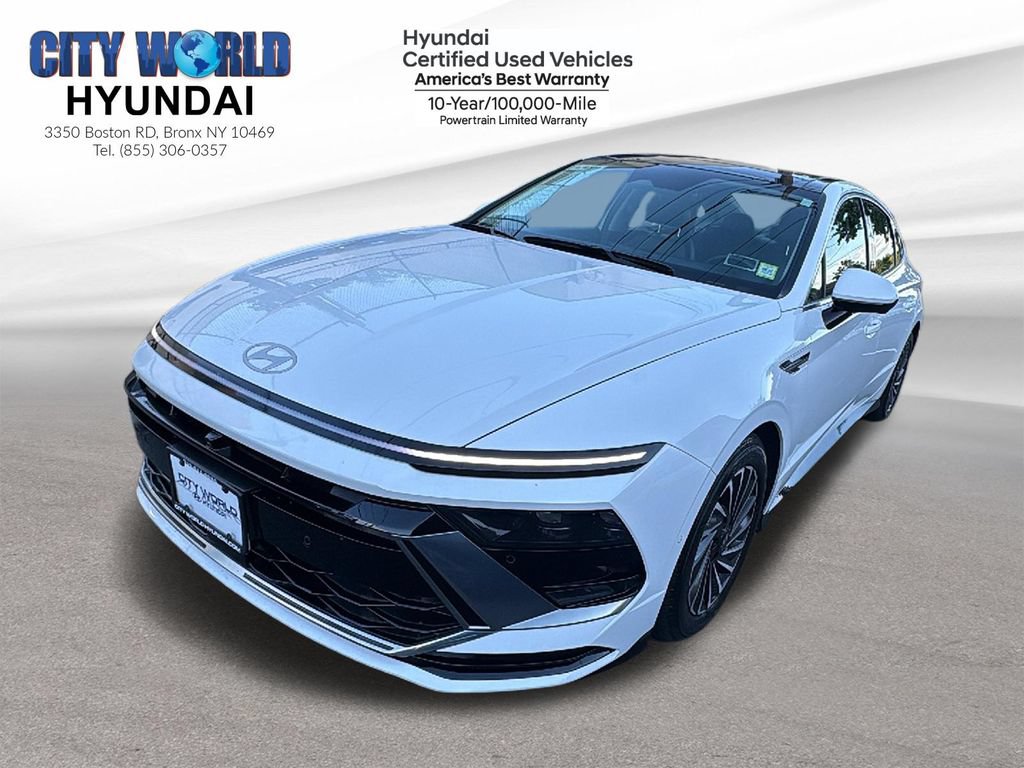 Used 2025 Hyundai Sonata Limited FWD image 1