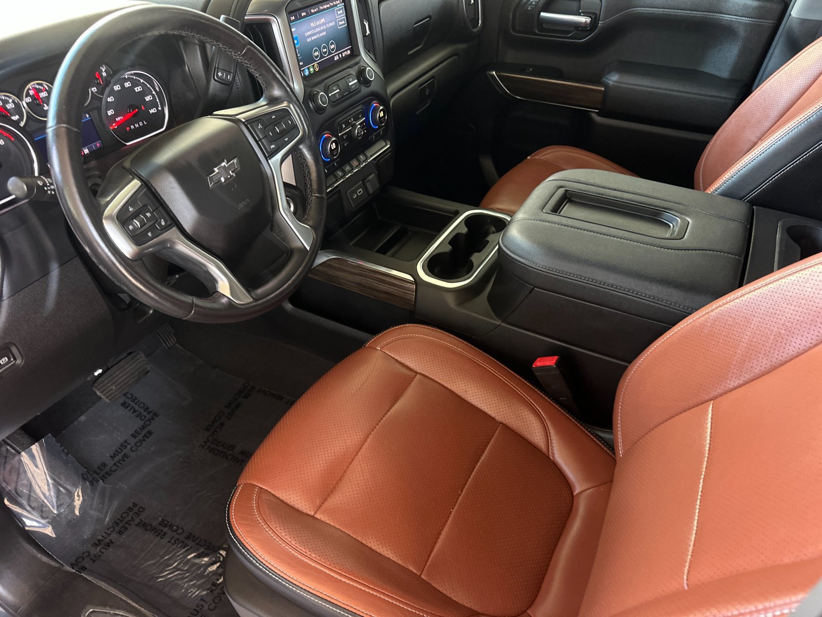 Used 2021 Chevrolet Silverado 1500 LT Trail Boss w/ LPO, Dark Essentials Package AWD/4WD image 9