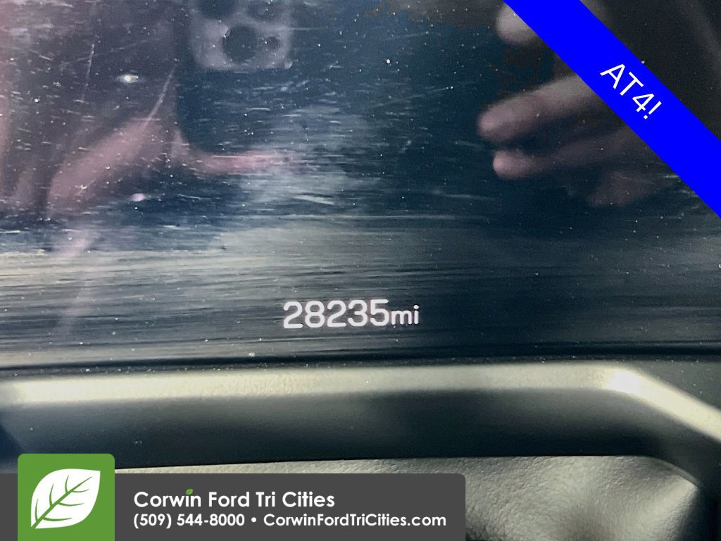 Used 2025 GMC Acadia AT4 AWD/4WD image 32