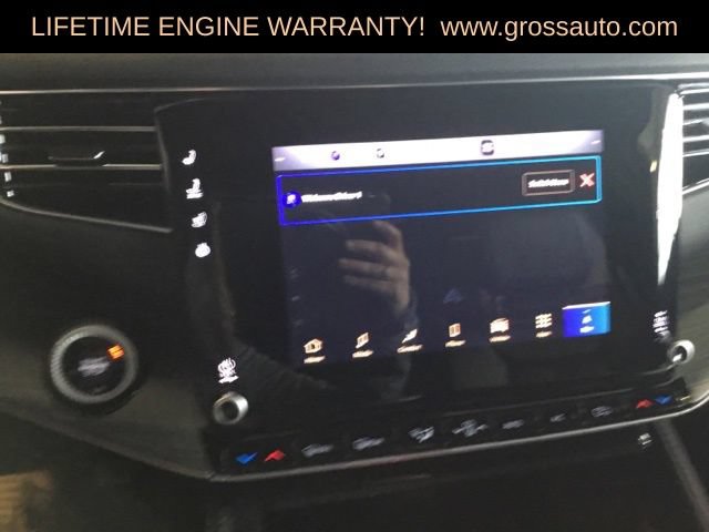 Certified 2024 Jeep Wagoneer L Series II AWD/4WD image 12