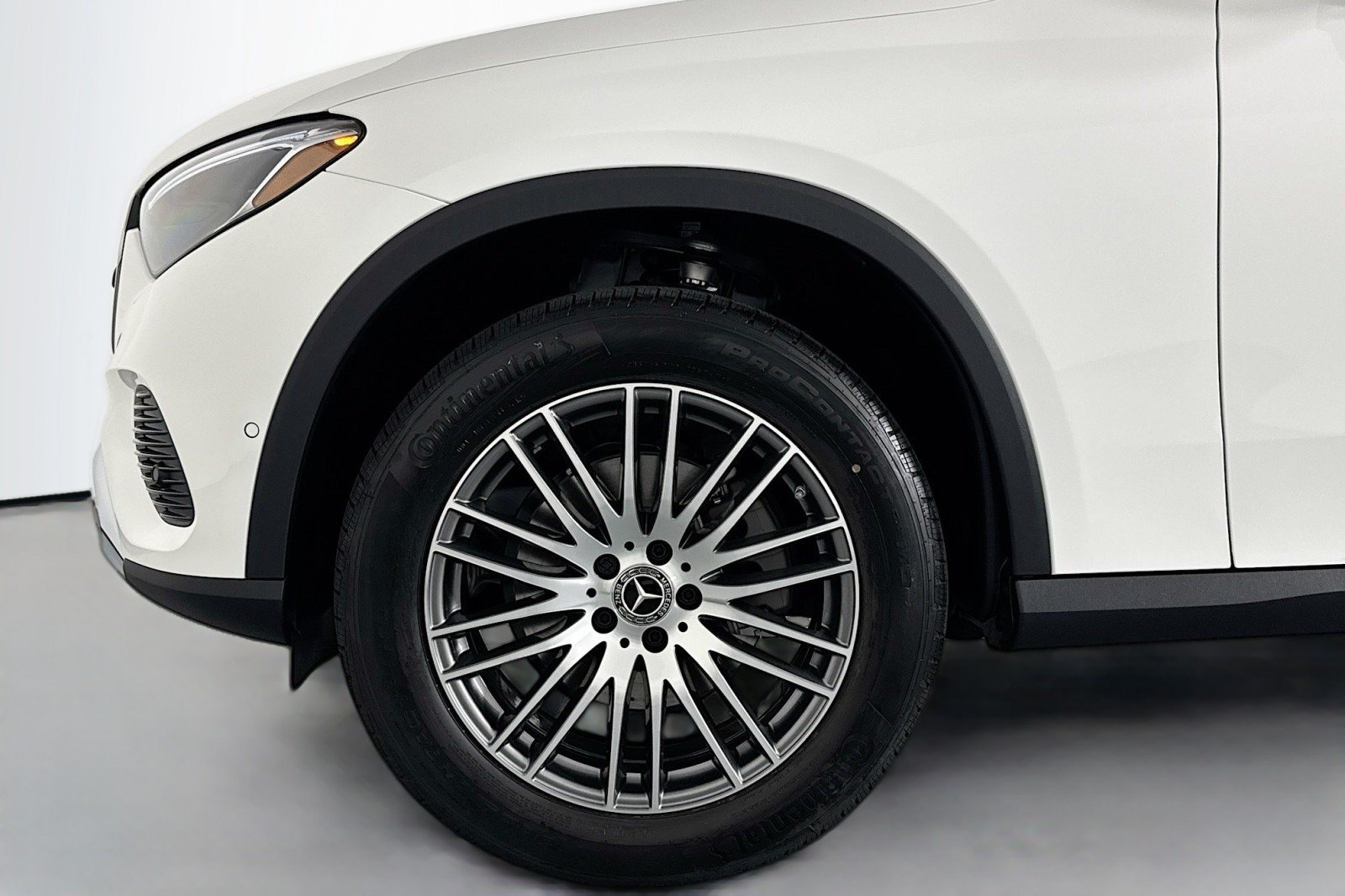 Certified 2026 Mercedes-Benz GLC 300 image 11