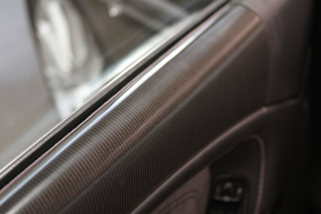 Used 2009 Aston Martin DBS Coupe RWD image 44