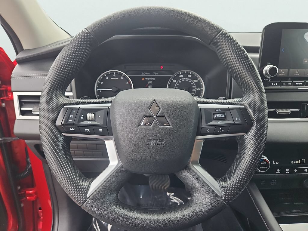 Used 2022 Mitsubishi Outlander ES AWD/4WD image 17
