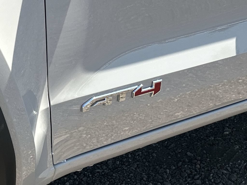 New 2026 GMC Canyon AT4 w/ Technology Plus Package AWD/4WD image 32