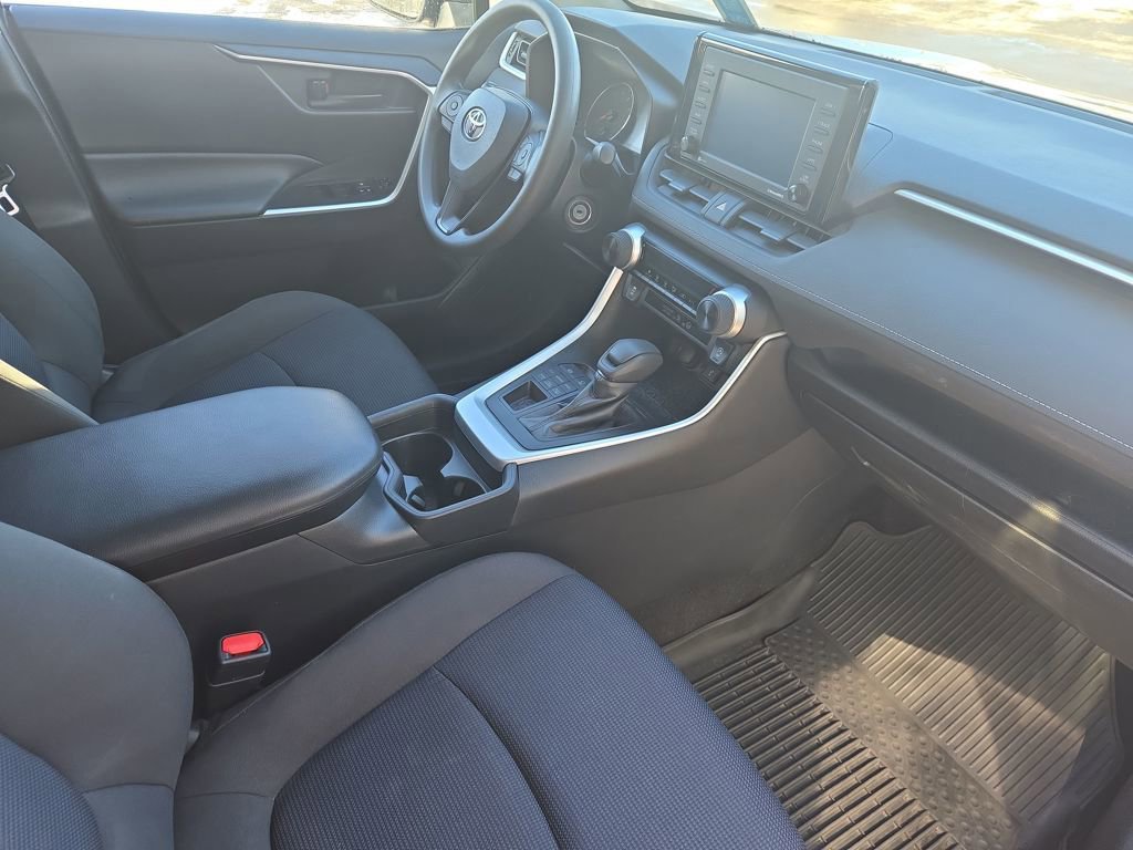 Used 2020 Toyota RAV4 LE w/ All Weather Liner Package image 30