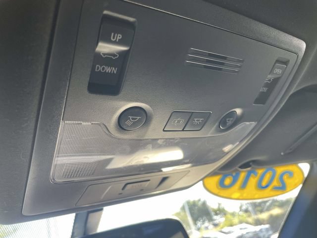 Used 2016 Lexus IS 350 w/ F Sport Package RWD image 29