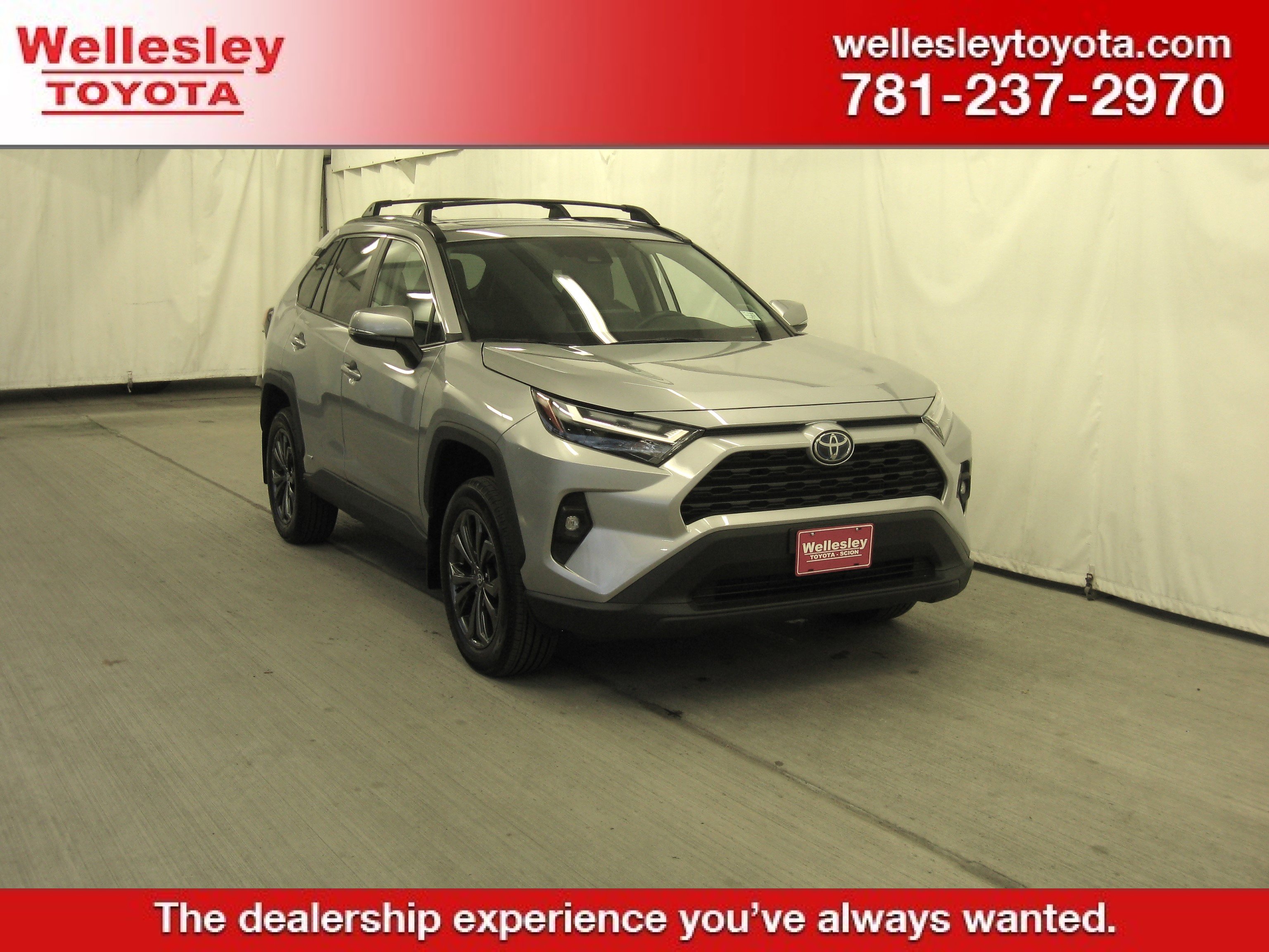 Used 2023 Toyota RAV4 SE