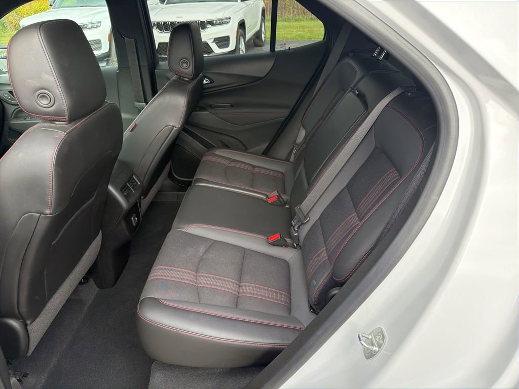 Used 2022 Chevrolet Equinox RS image 27