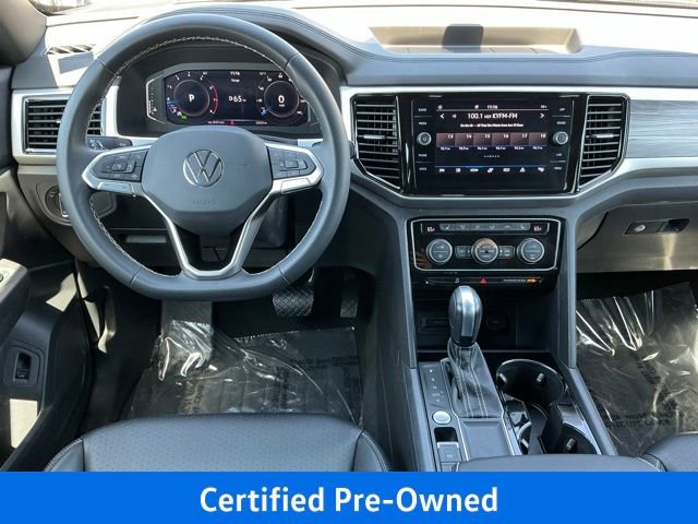 Certified 2023 Volkswagen Atlas Cross Sport SE w/ Black Wheel Package FWD image 12
