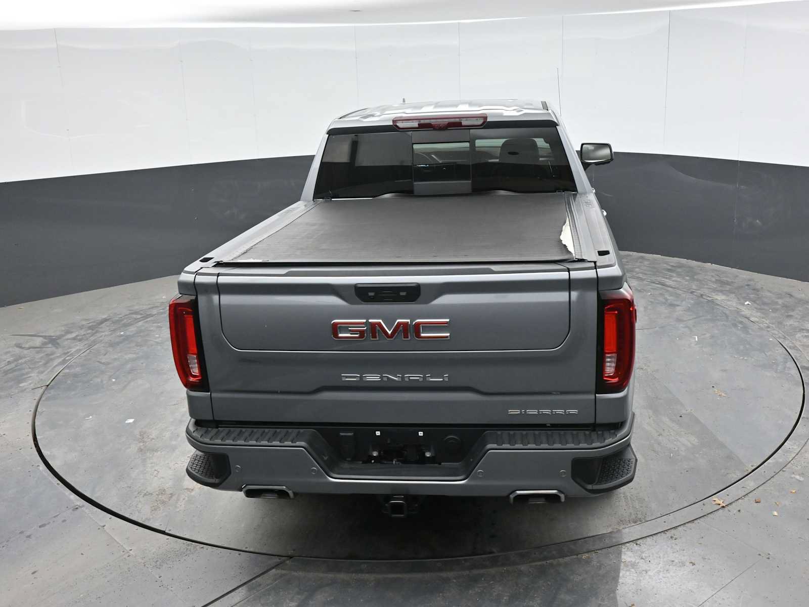 Used 2025 GMC Sierra 1500 Denali w/ Denali Reserve Package AWD/4WD image 39